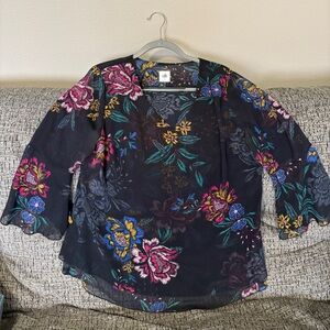CAbi Black Graphic 3/4 Sleeve Blouse